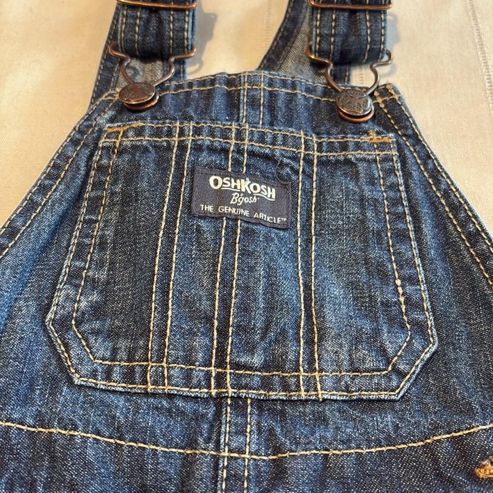 Oshkosh B'gosh Denim Overall Shorts 18mo Unisex Excellent Condition - Picture 2 of 8
